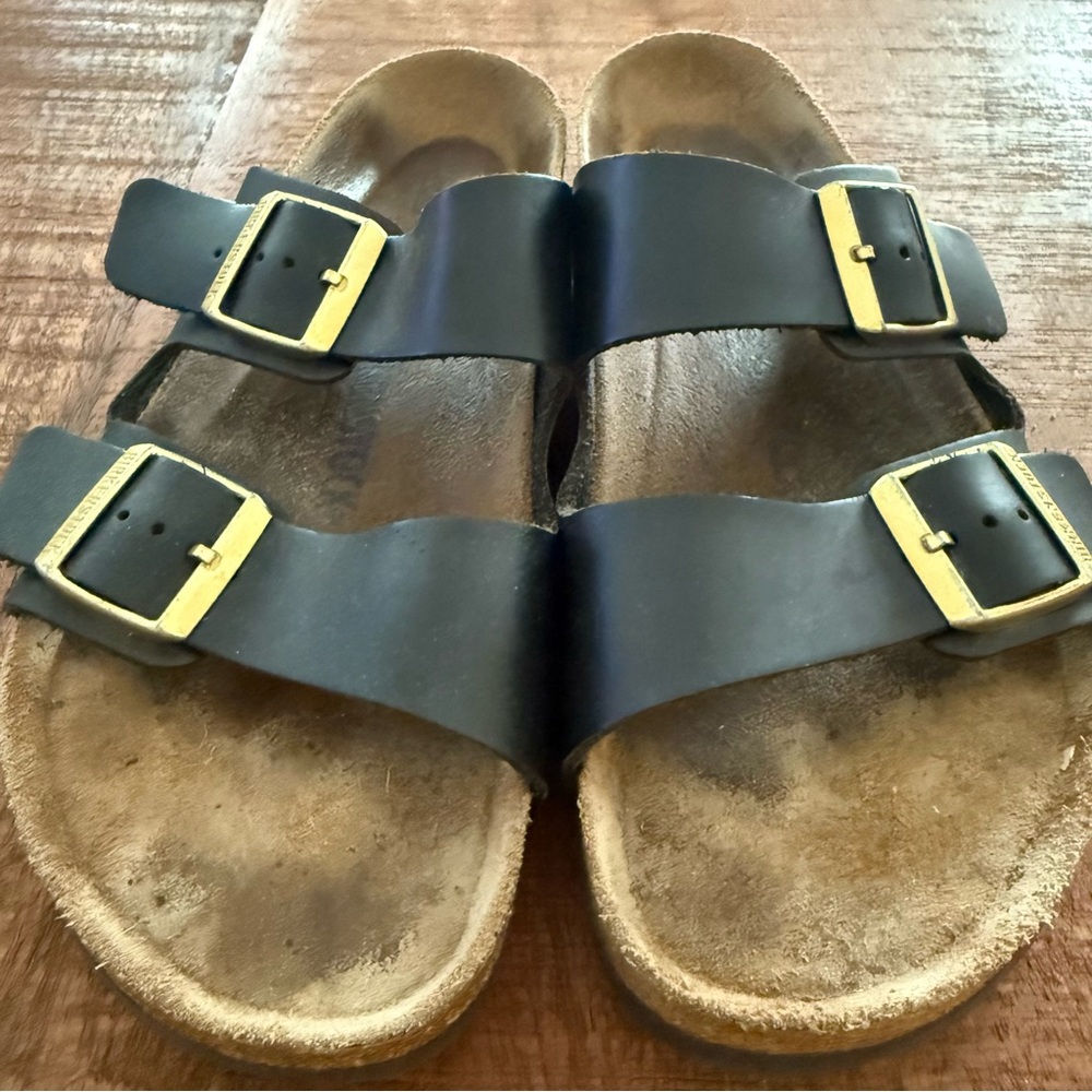 Birkenstock Arizona Black Leather with Gold Buckles and soft footbed 42 Regular